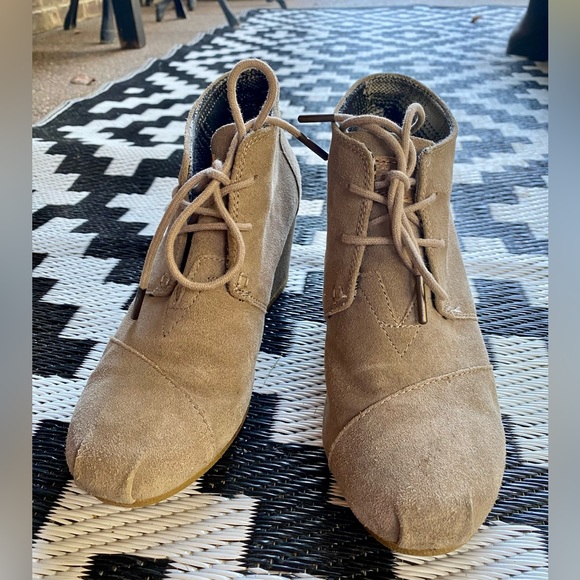 TOMS Rex Hidden Wedge Heel Bootie - Women Lace Up Oxford Ankle Boots - Picture 3 of 5